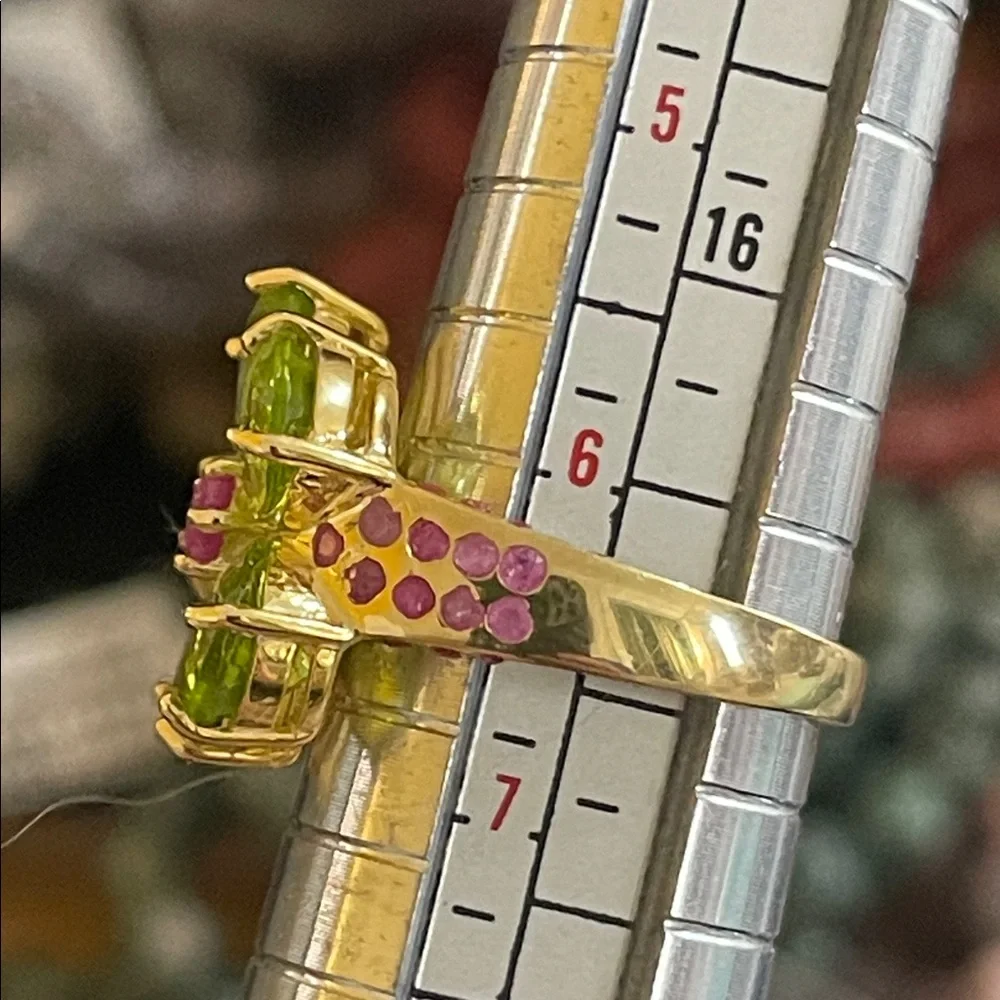 Fairycore Green Peridot Flower Ring with Pink Center - Women Jewelry